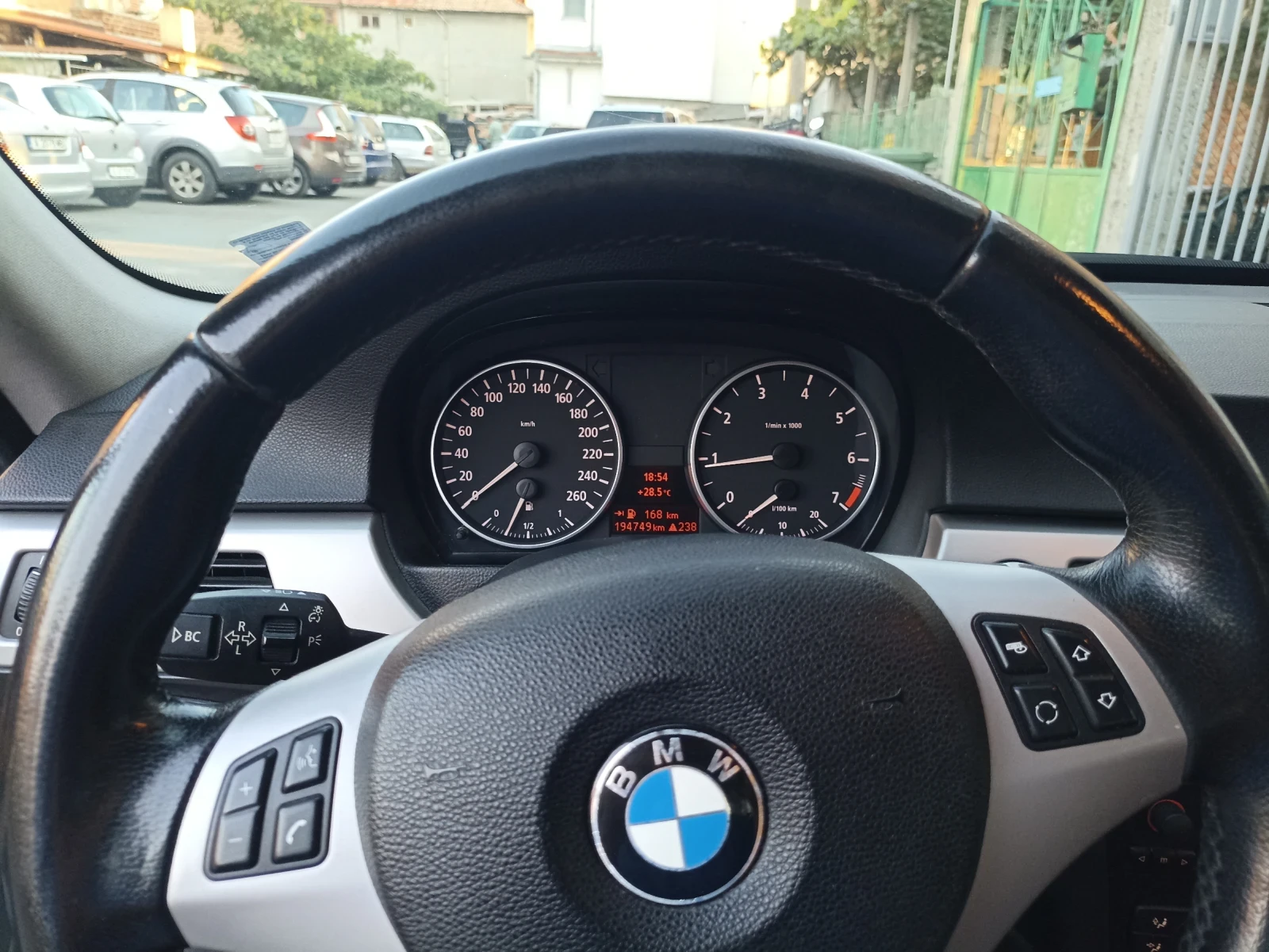 BMW 320 2.0 i LPG - изображение 10
