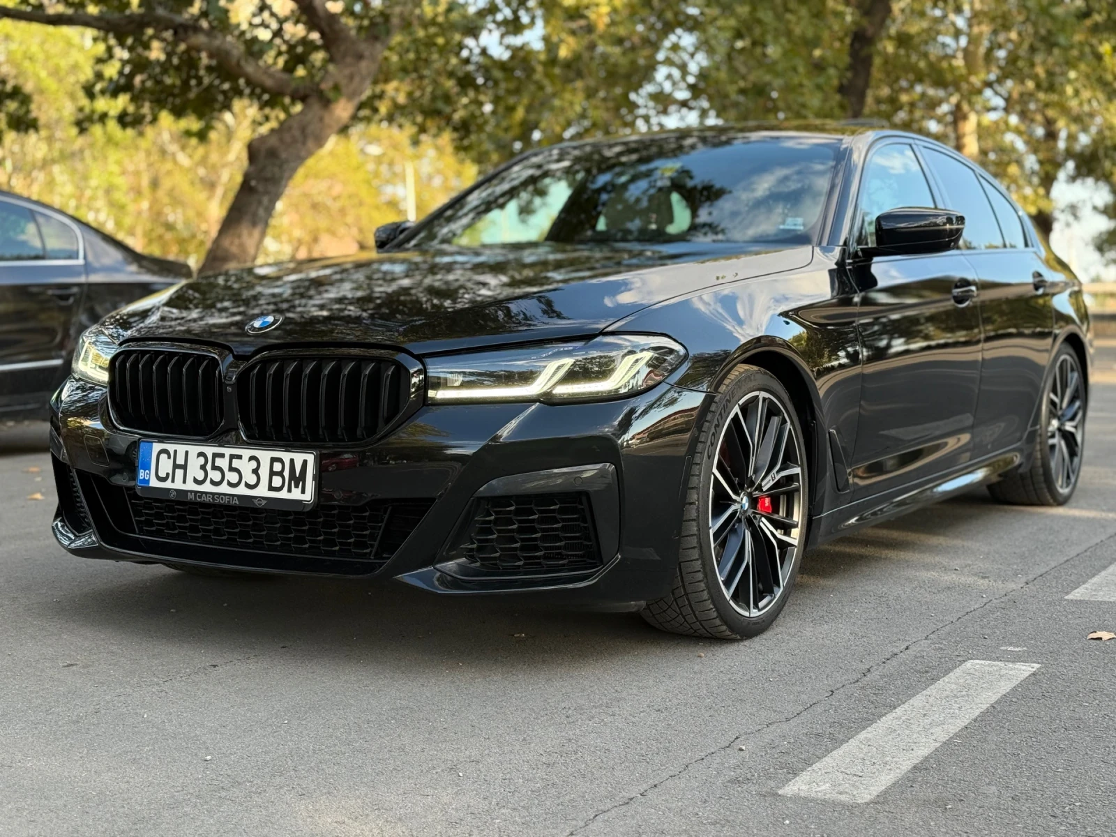 BMW 550 M-Pack* X-drive* Head-Up* ПОДГР* DISTRONIC* М.ТОЧК - изображение 5