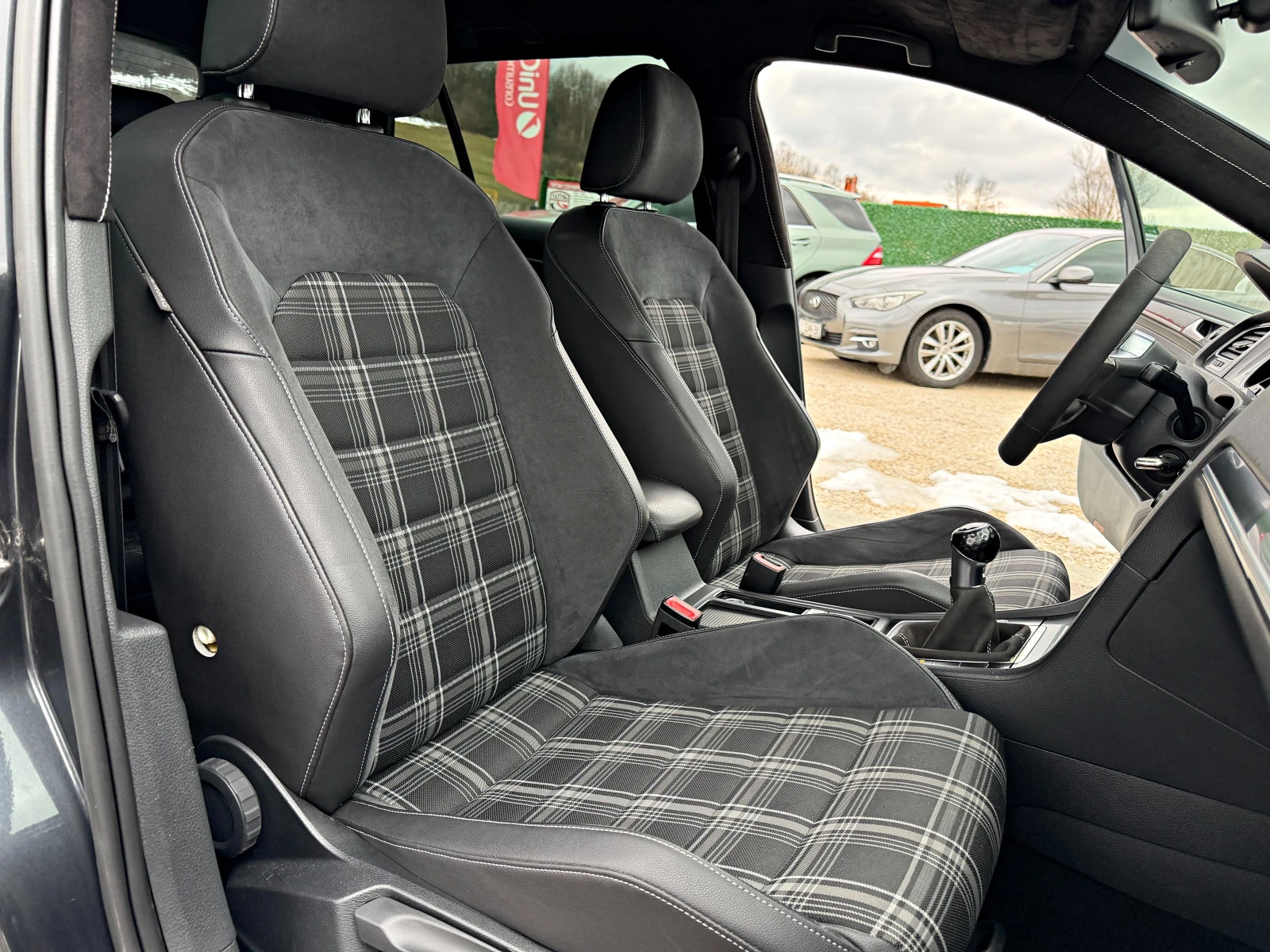 VW Golf GTD Dynaudio LED Подгрев Ambiente NAVI  - изображение 10