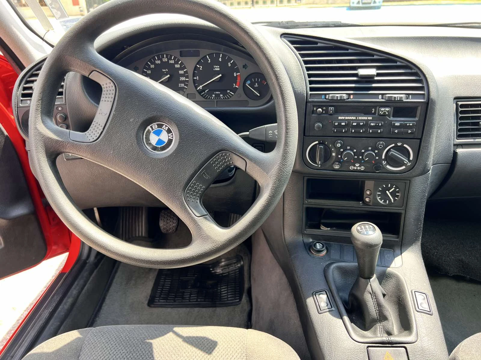 BMW 318 318i 1.8 E36 - изображение 8