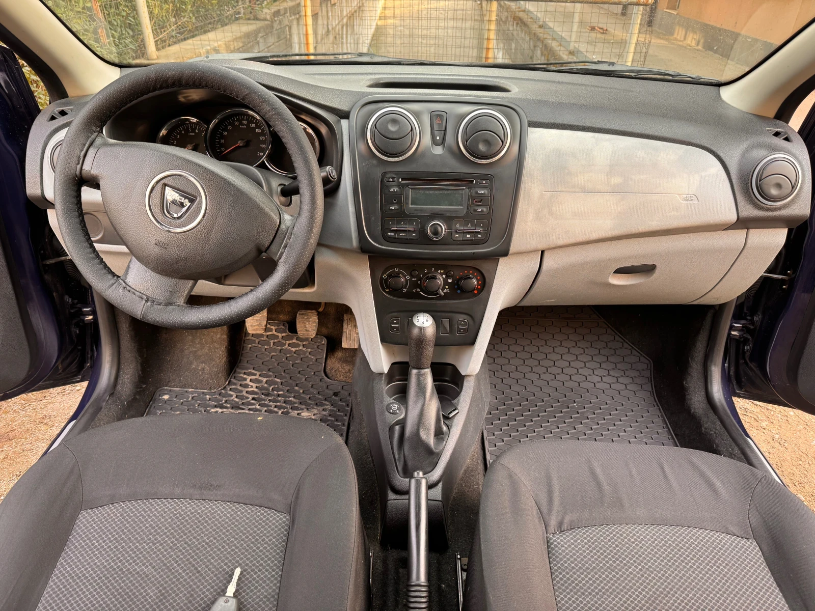 Dacia Sandero 1.2 ГАЗ 75 к.с.  - изображение 9