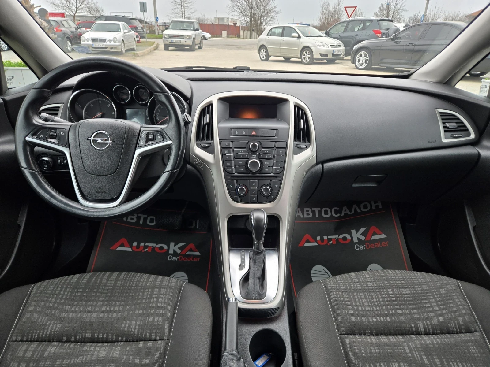 Opel Astra 2.0CDTI-160кс= АВТОМАТИК= АВТОПИЛОТ= EURO 5A, снимка 12 - Автомобили и джипове - 53773676