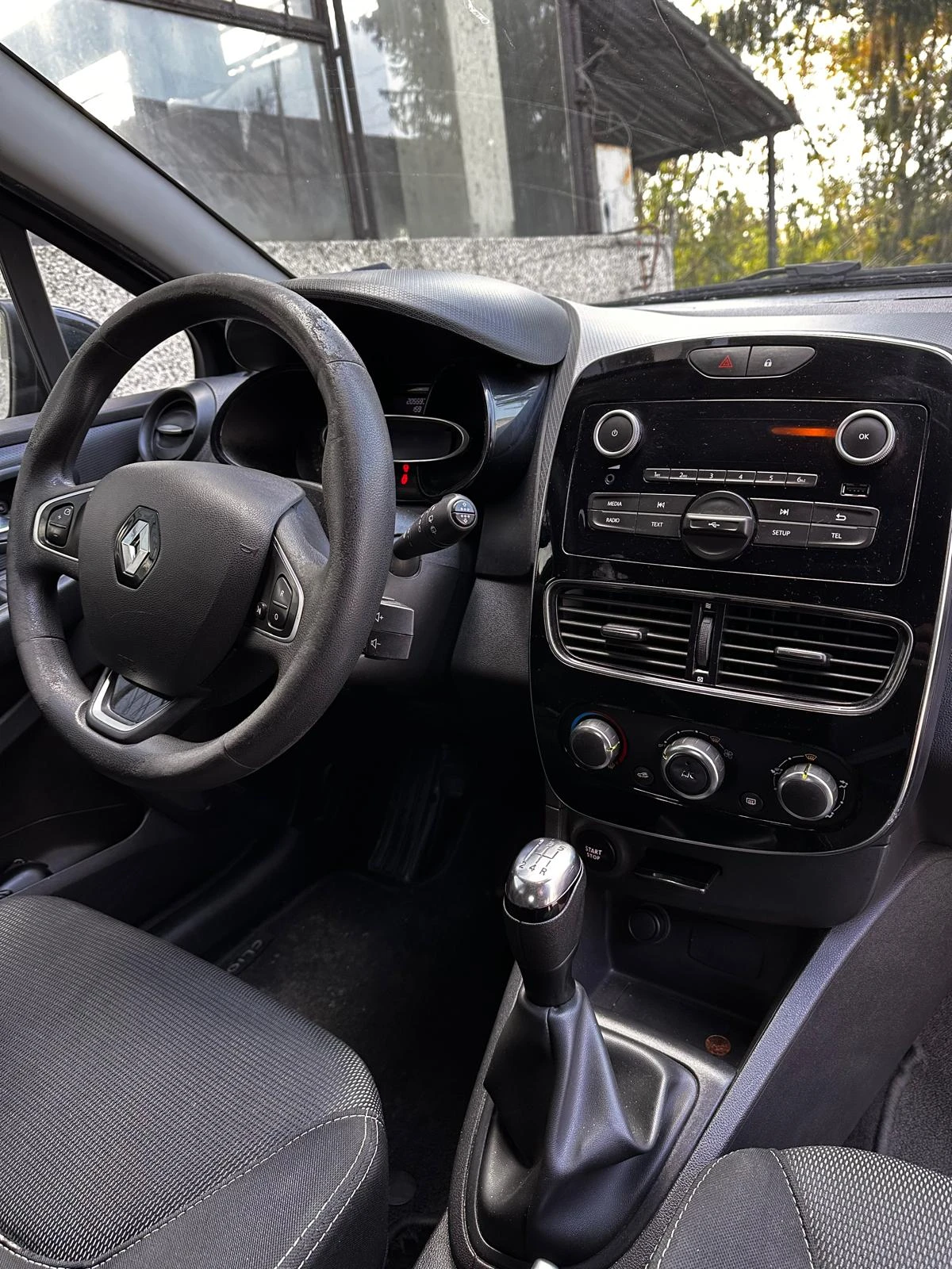 Renault Clio | Mobile.bg � ����������� 6
