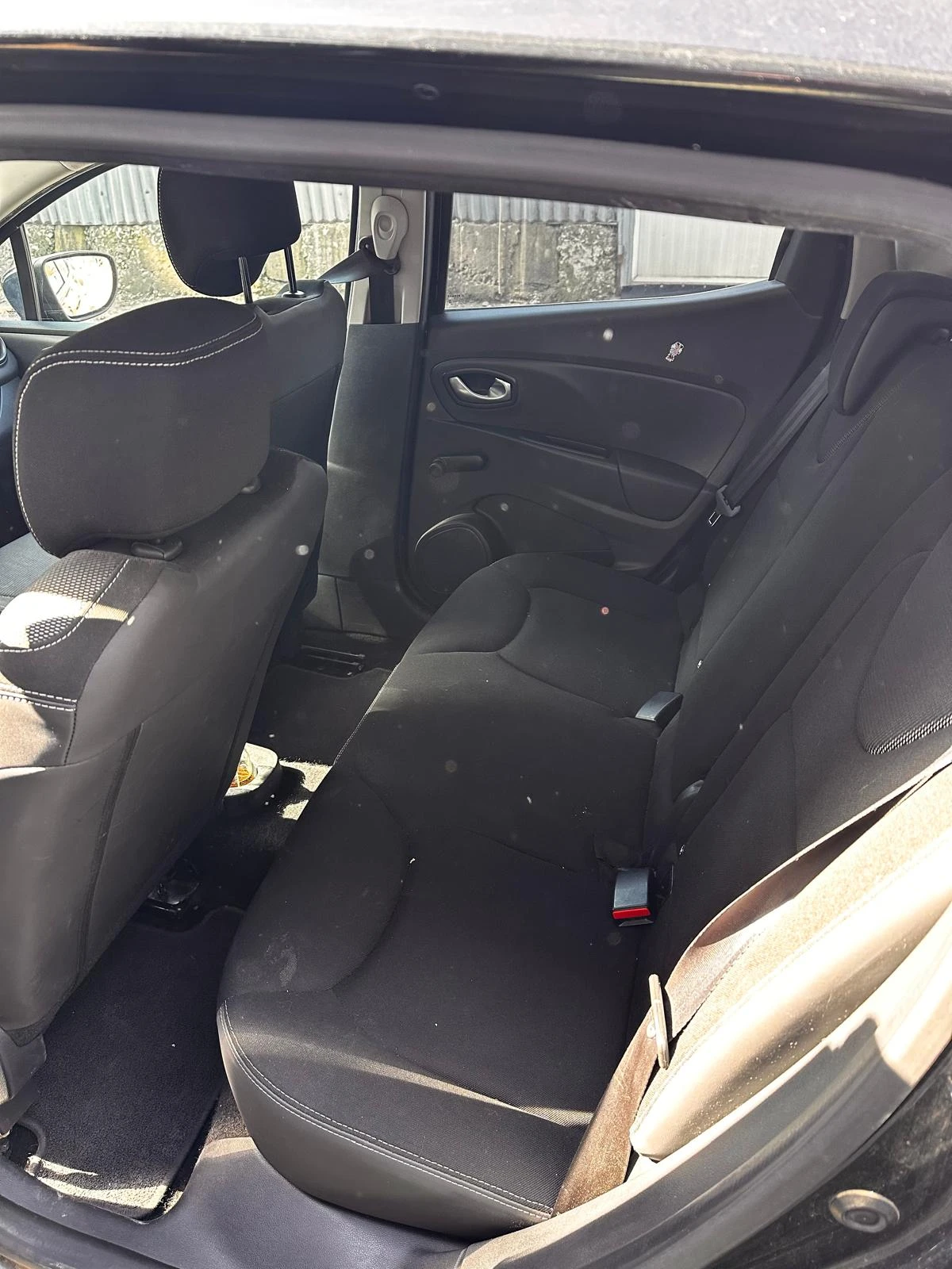 Renault Clio, снимка 6 - Автомобили и джипове - 53806017