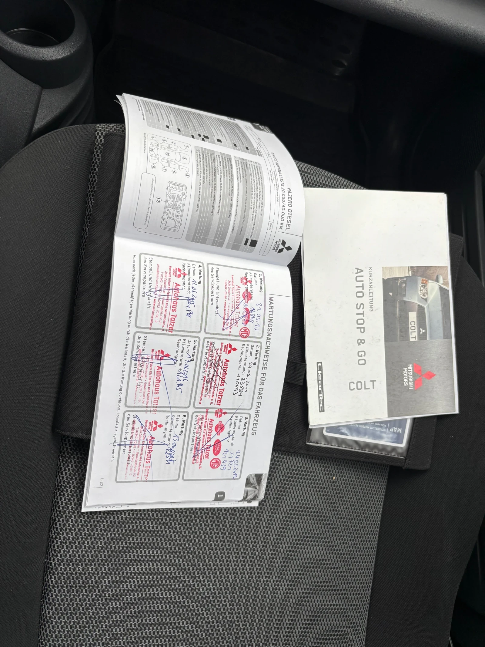 Mitsubishi Colt 1.3i 95HP-KLIMA, снимка 16 - Автомобили и джипове - 54071281