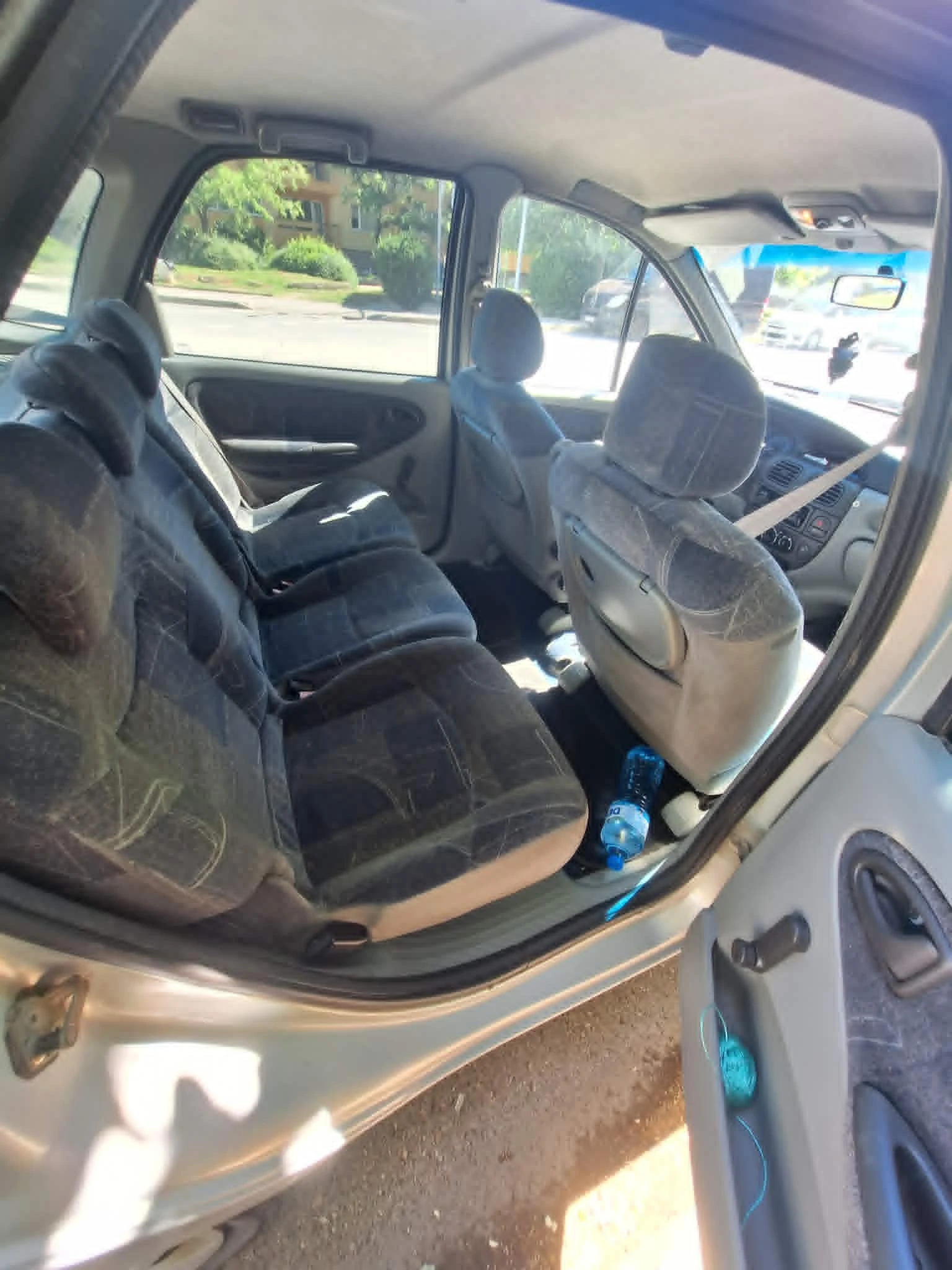 Renault Scenic не, снимка 5 - Автомобили и джипове - 54580164