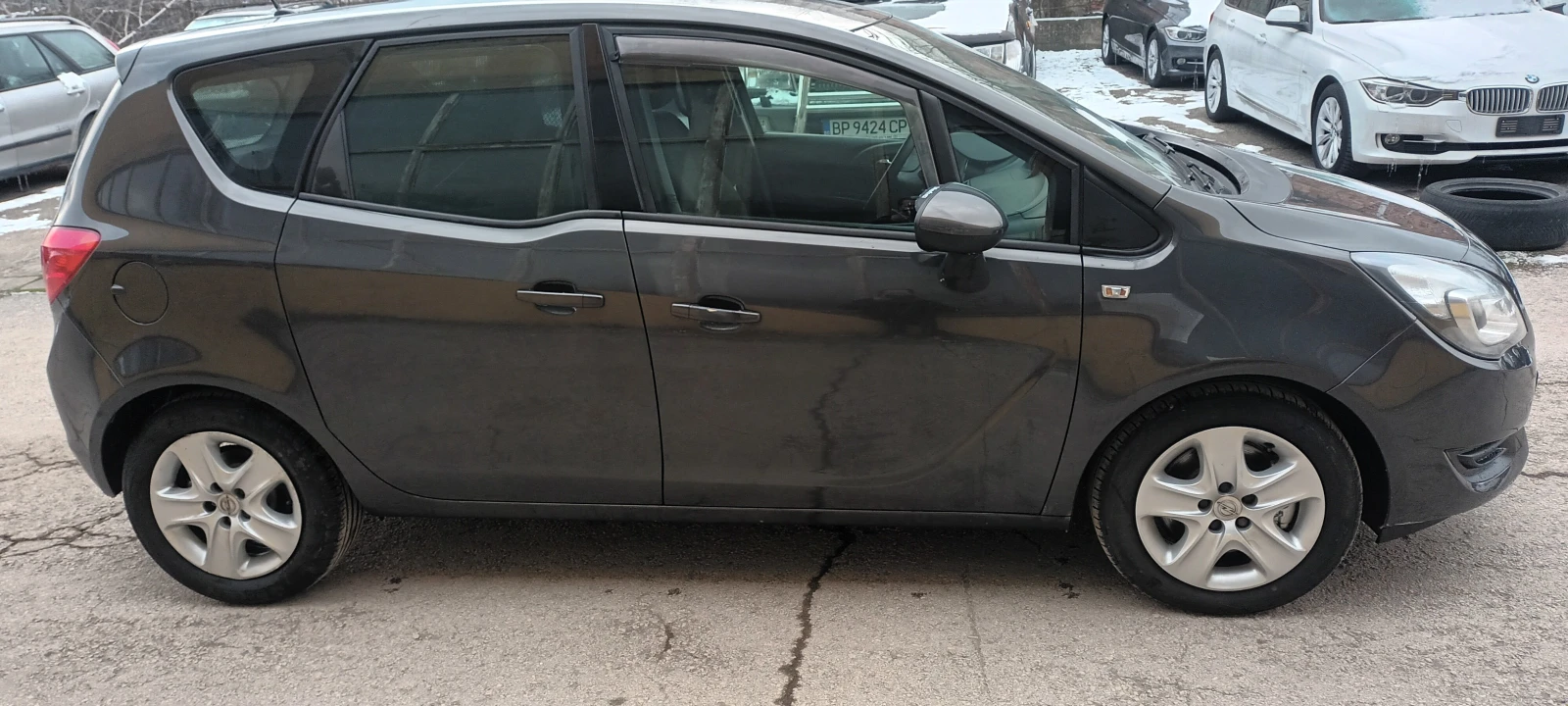 Opel Meriva 1.6cdti, снимка 3 - Автомобили и джипове - 54692358