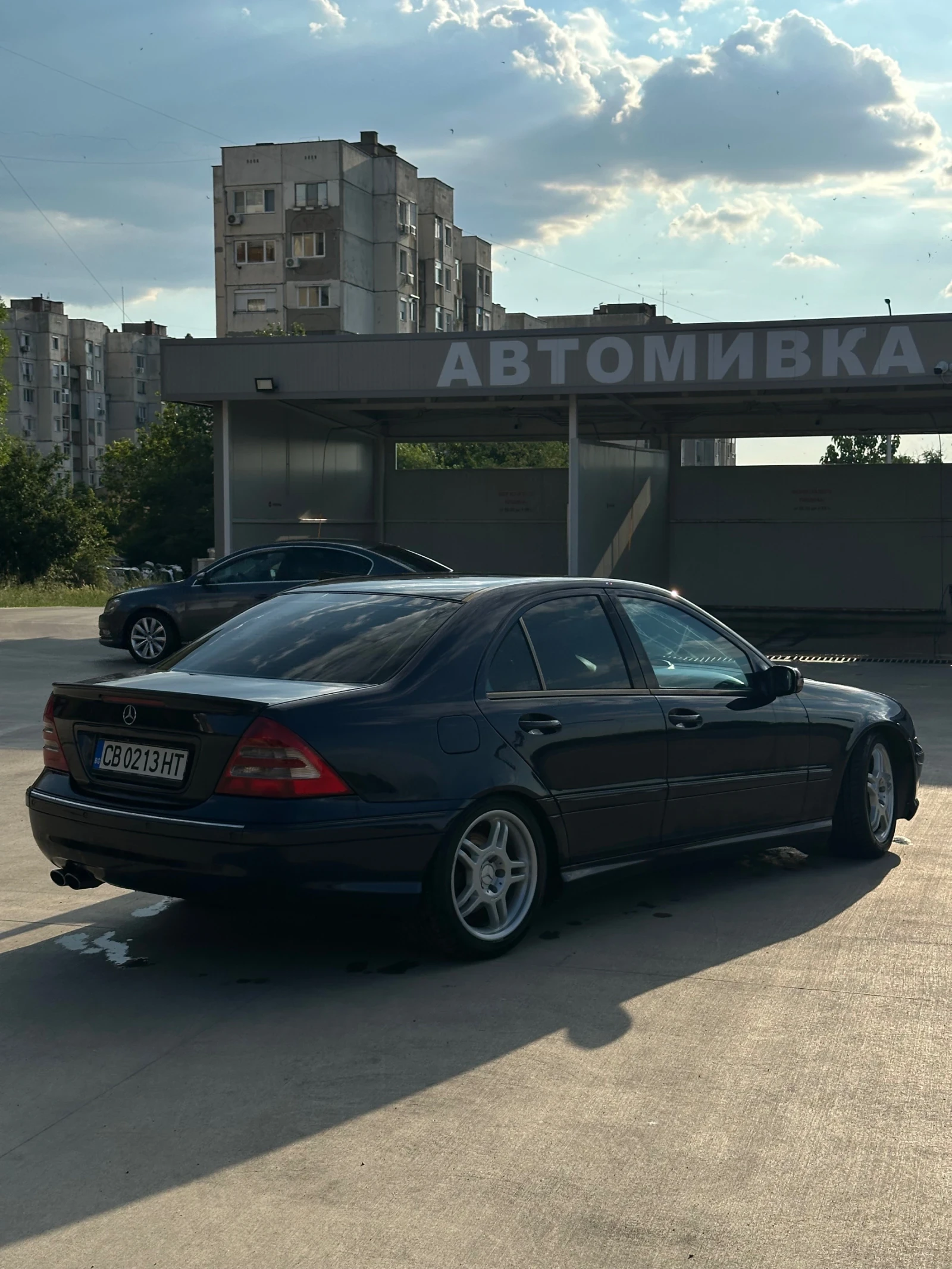 Mercedes-Benz C 32 AMG, снимка 9 - Автомобили и джипове - 54990215