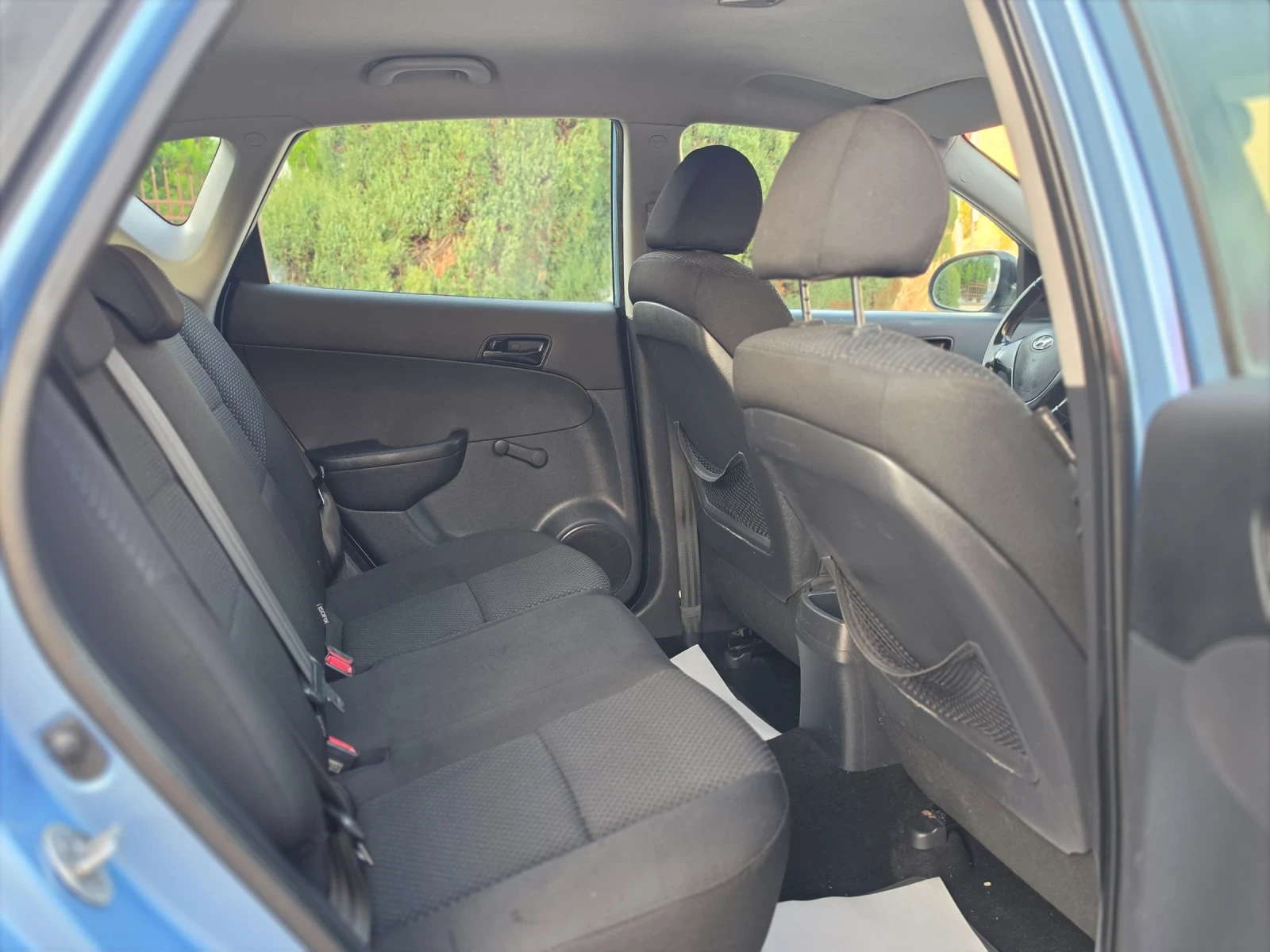Hyundai I30 1.6CRDI 90hp * КЛИМАТИК * EURO 5 * ЛИЗИНГ * , снимка 16 - Автомобили и джипове - 55564916