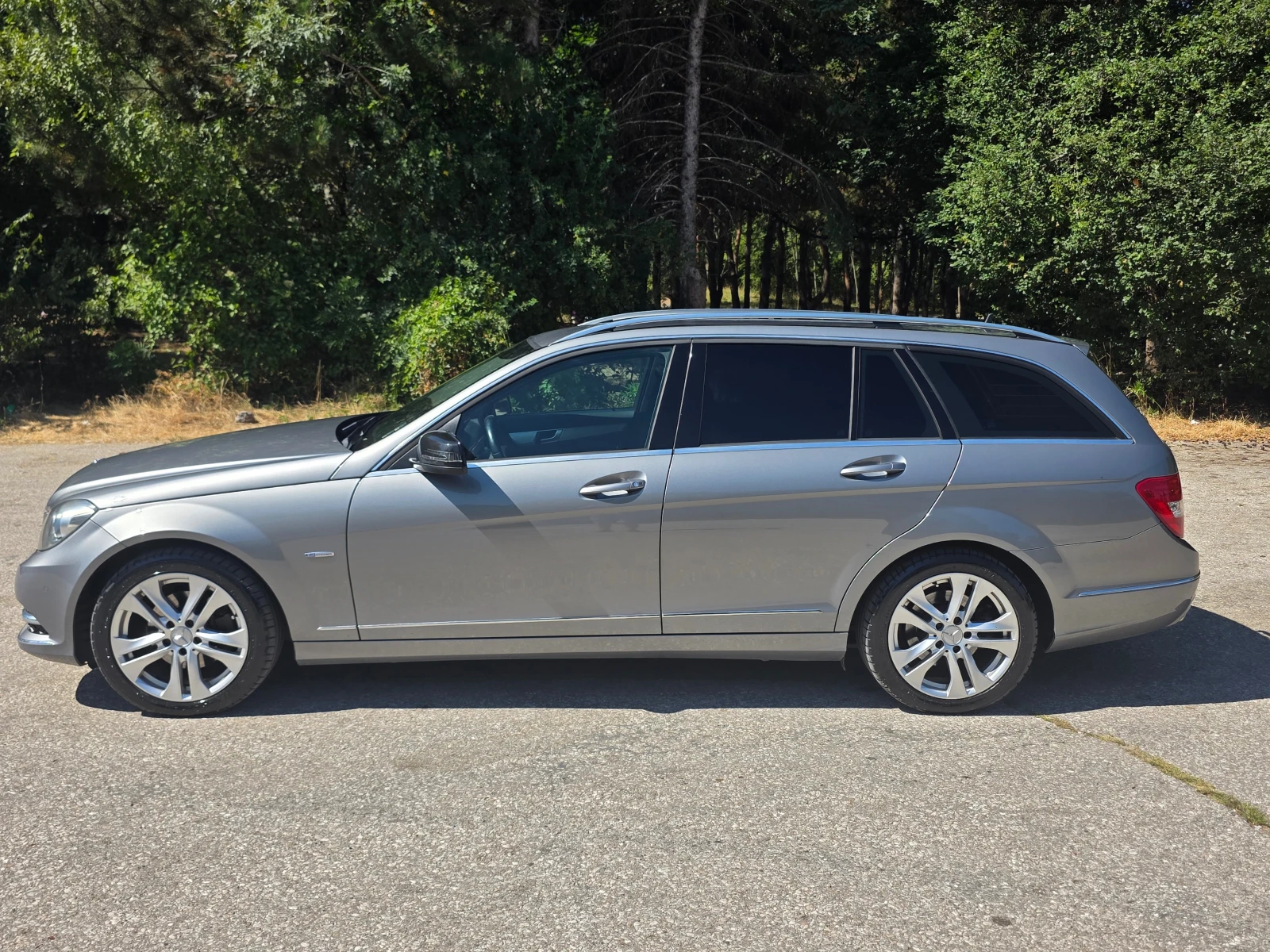 Mercedes-Benz C 220, снимка 5 - Автомобили и джипове - 55691792