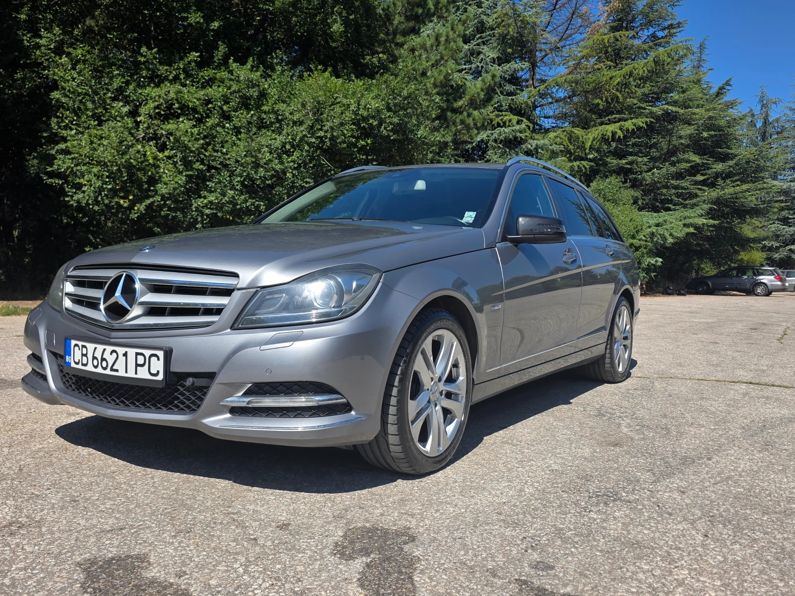 Mercedes-Benz C 220, снимка 3 - Автомобили и джипове - 55691792