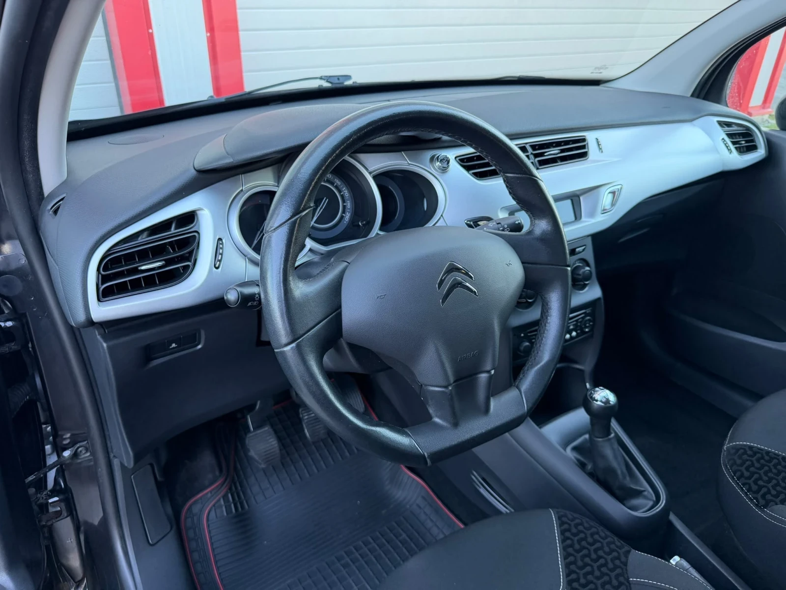 Citroen C3 1.4HDI KLIMATIK ЛИЗИНГ!!!, снимка 13 - Автомобили и джипове - 55728841