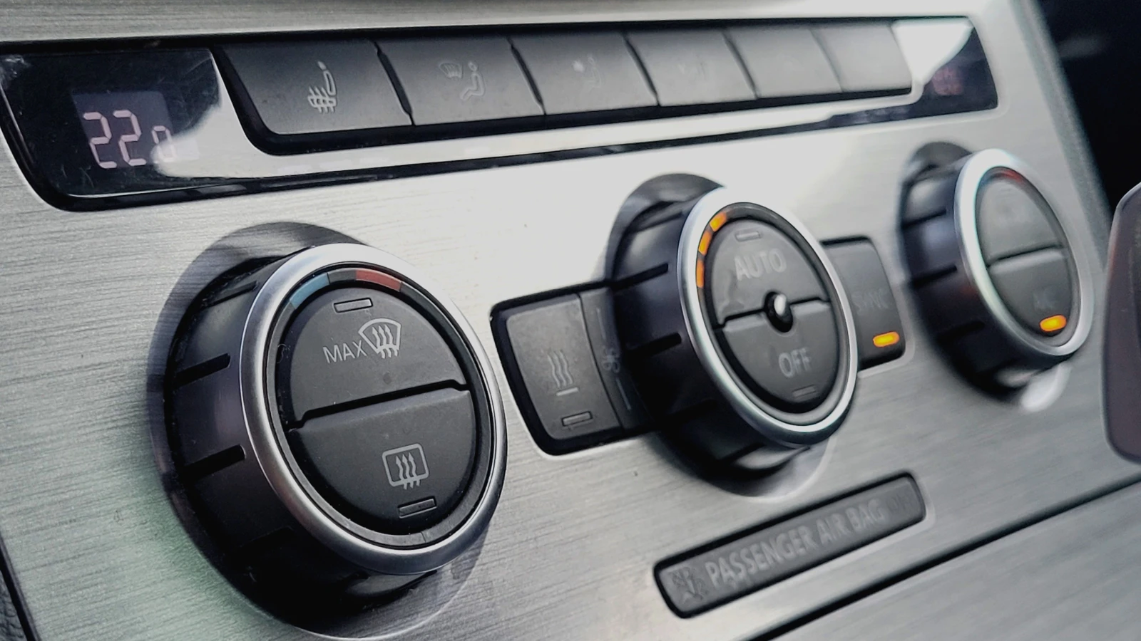 VW Passat 213хкм-Dynaudio-Webasto-Germany-Пълна история, снимка 10 - Автомобили и джипове - 55994536