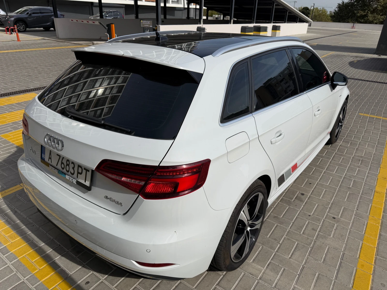 Audi A3 e-tron, снимка 4 - Автомобили и джипове - 56413850
