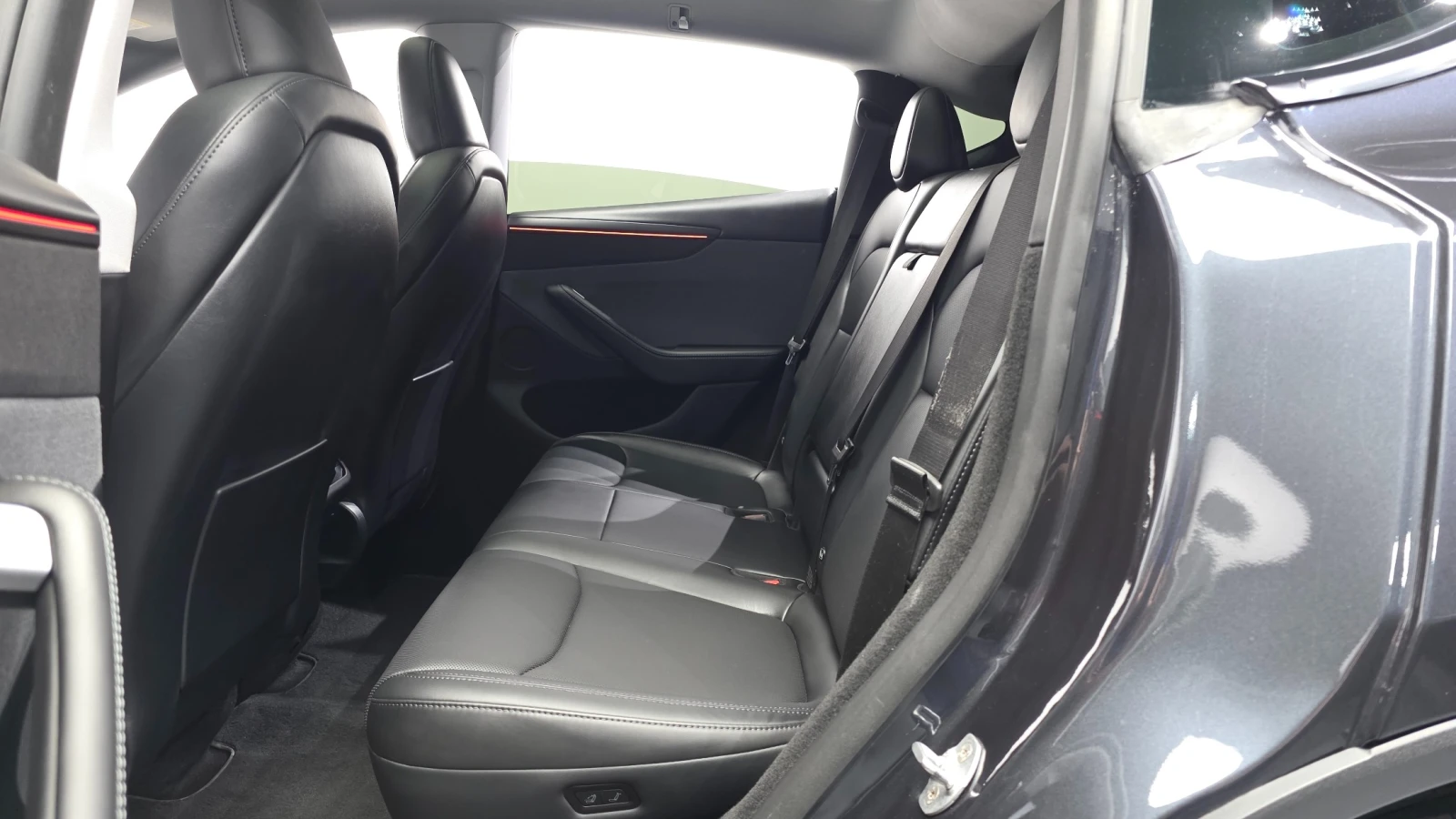 Tesla Model Y LONG RANGE * PERFORMANCE PKG* FULL MAX, снимка 8 - Автомобили и джипове - 56614931