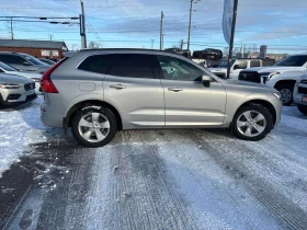 Volvo XC60 MOMENTUM | ПАНО | KEYLESS | 360 | CARFAX, снимка 3