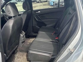 VW Tiguan * R Line * CARFAX * Подгрев * Панорама * , снимка 16