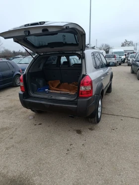 Hyundai Tucson 2.0, снимка 9