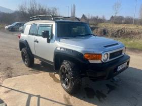 Toyota Fj cruiser - 19000 € / 37160.77 лв. - 63093274 5