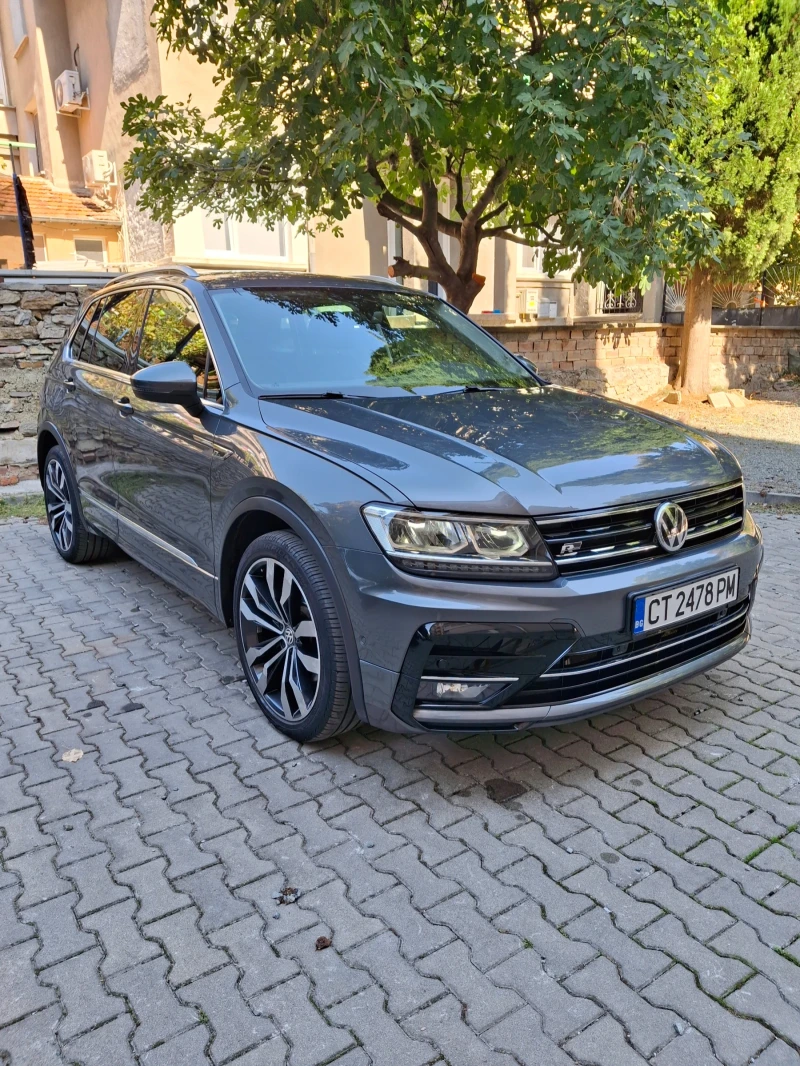 VW Tiguan 2.0TDI R Line, снимка 2 - Автомобили и джипове - 47364042