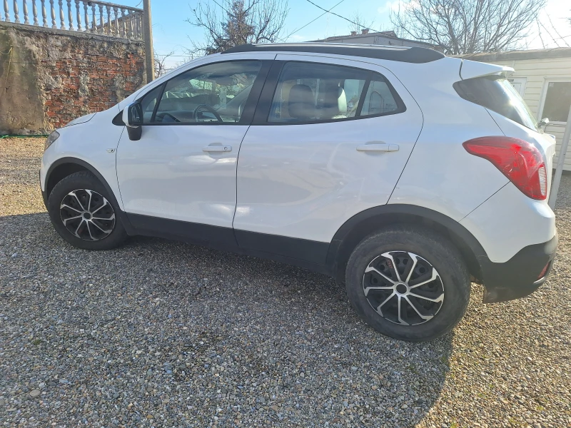 Opel Mokka 1.6i, снимка 16 - Автомобили и джипове - 48418910