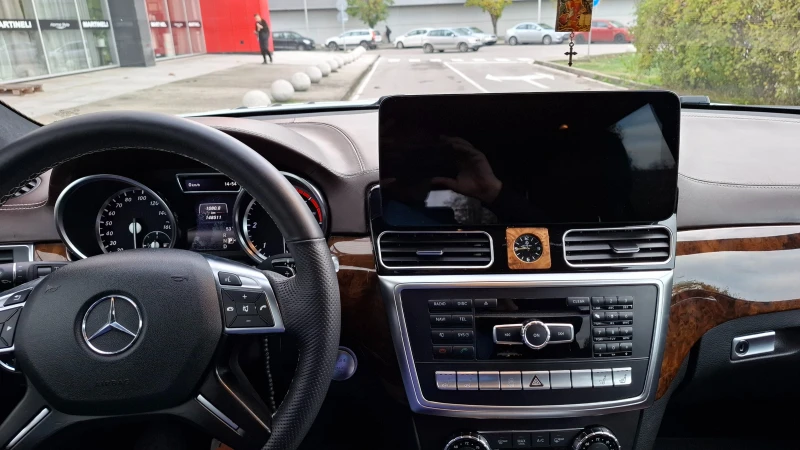 Mercedes-Benz GL 350 4matic TOP , Designo, снимка 14 - Автомобили и джипове - 52406669