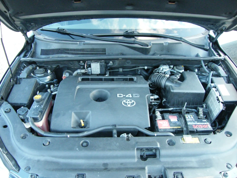 Toyota Rav4 2.2D-4D 4x4 136кс, снимка 16 - Автомобили и джипове - 53003896