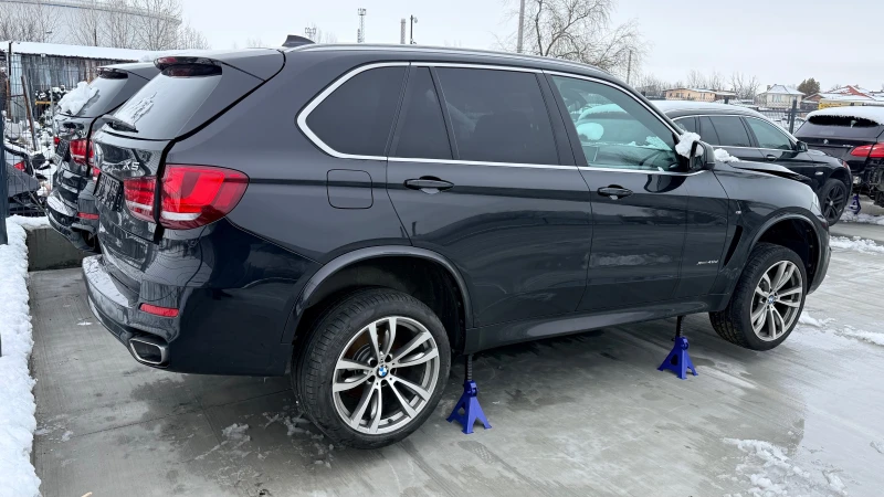 BMW X5 M50D, снимка 13 - Автомобили и джипове - 53031359