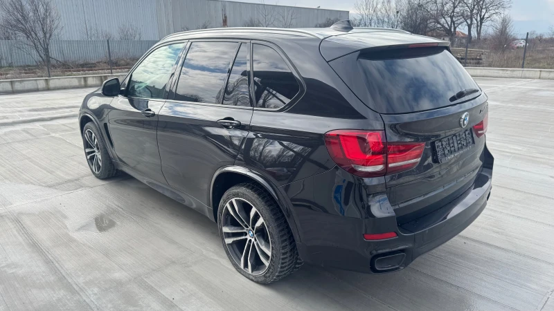 BMW X5 M50D, снимка 4 - Автомобили и джипове - 53031359