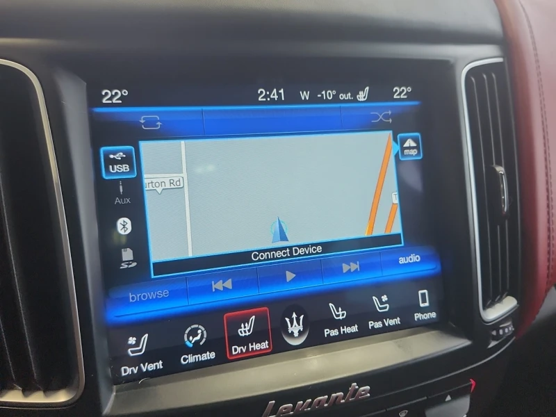 Maserati Levante 3.0L GRANSPORT| 4X4| PANORAMA| 2 КЛЮЧА| CARFAX, снимка 11 - Автомобили и джипове - 53371350