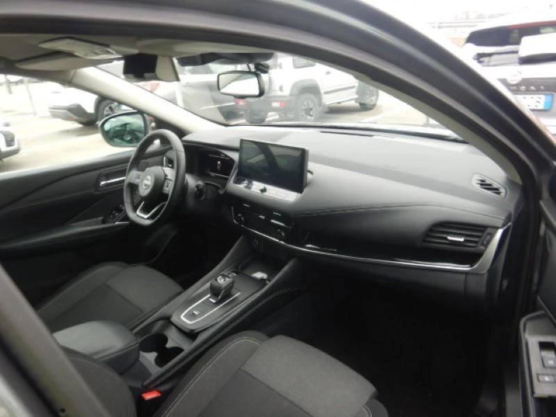 Nissan Qashqai 1.3 Mhev ОЧАКВАН ВНОС - изображение 6