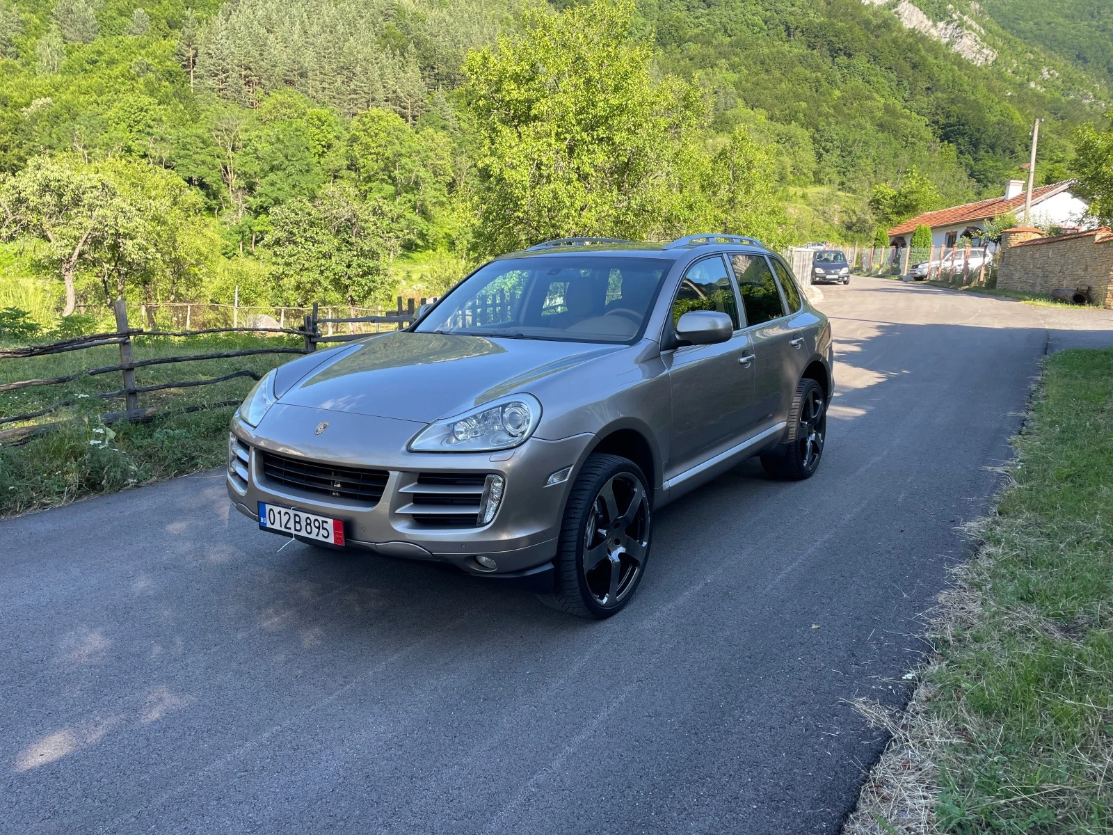 Porsche Cayenne 3.6i Швейцария - изображение 3