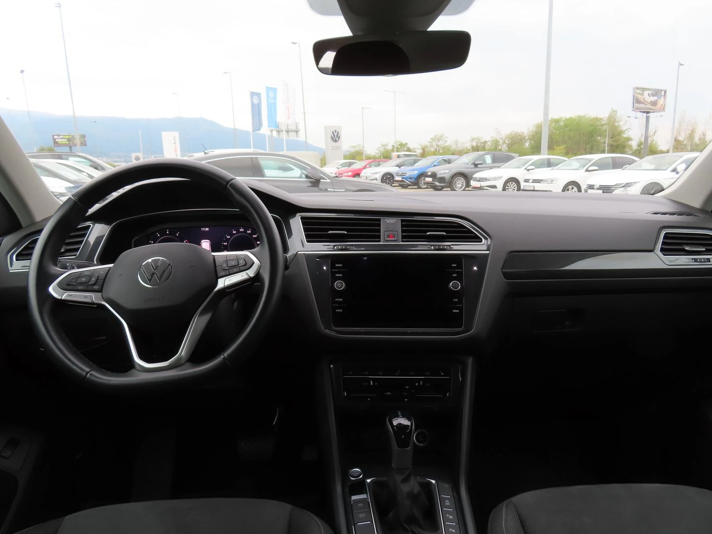 VW Tiguan Elegance 2.0 TSI OPF 4MOTION DSG | Mobile.bg � ����������� 5