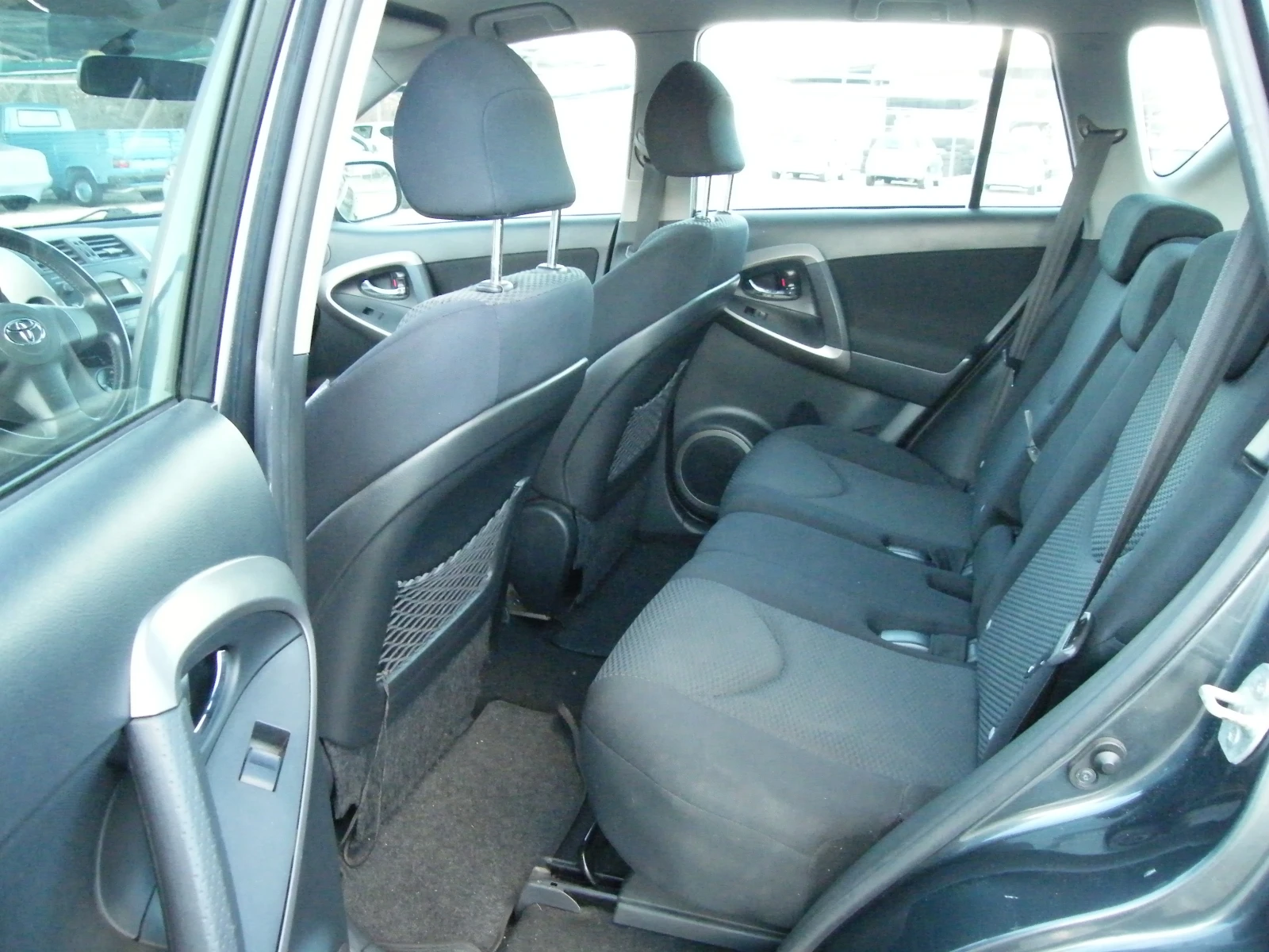 Toyota Rav4 2.2D-4D 4x4 136�� | Mobile.bg � ����������� 12