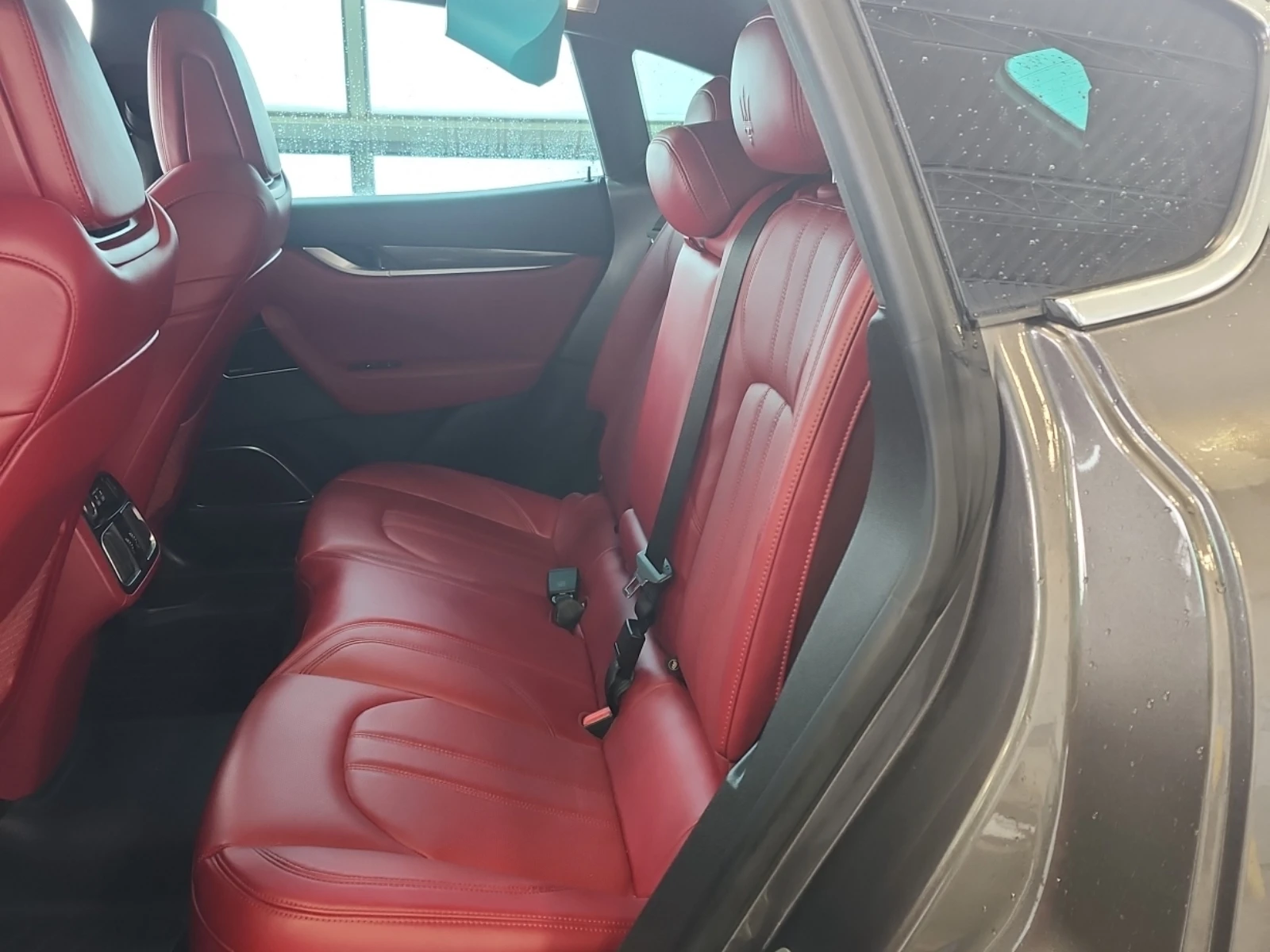 Maserati Levante 3.0L GRANSPORT| 4X4| PANORAMA| 2 �����| CARFAX | Mobile.bg � ����������� 14