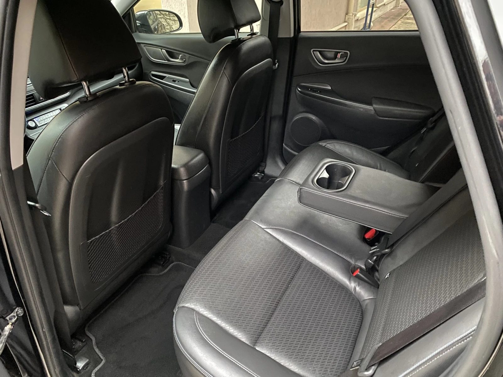 Hyundai Kona 64KWh/ Premium Sky/ SOH100%  | Mobile.bg � ����������� 12