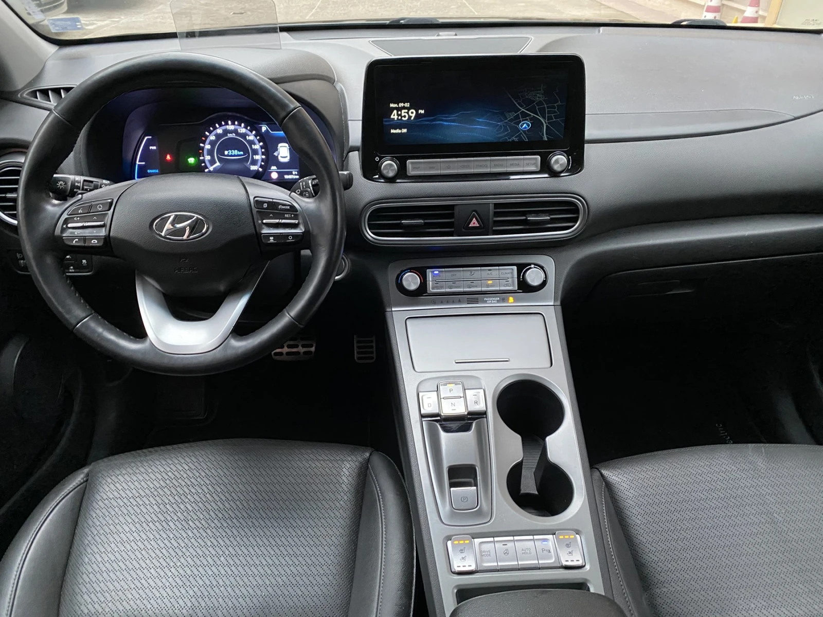 Hyundai Kona 64KWh/ Premium Sky/ SOH100%  | Mobile.bg � ����������� 9