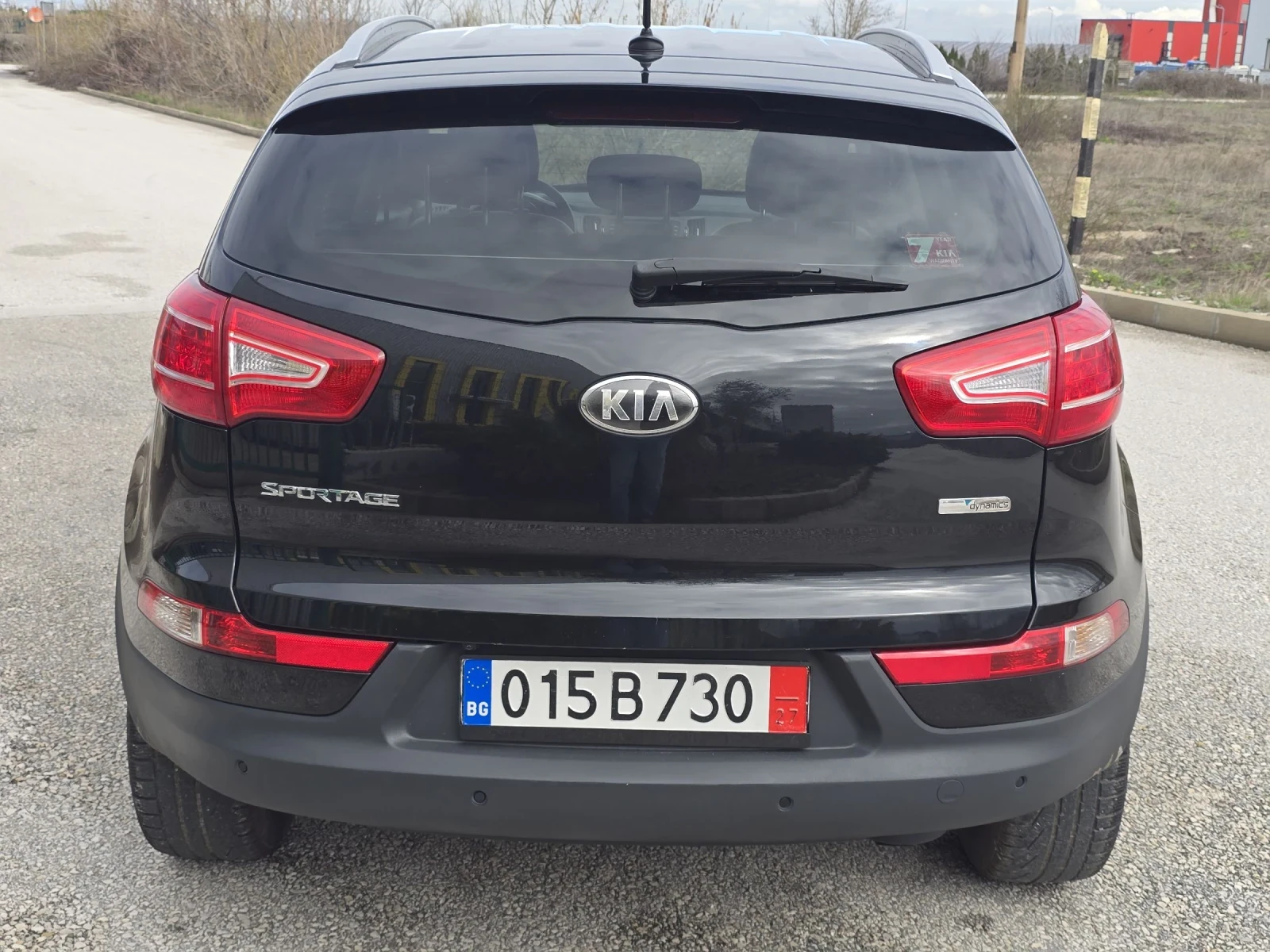 Kia Sportage 2.0i/AVTOMAT/NAVI, снимка 5 - Автомобили и джипове - 54076884
