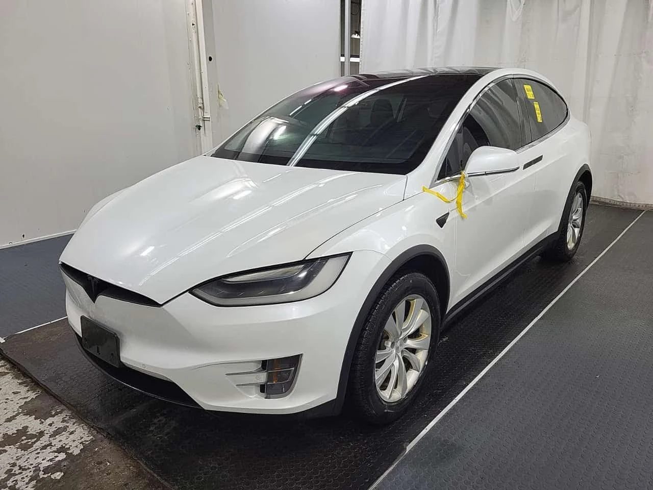 Tesla Model X * AWD * PANO* KEYLESS* ПОДГРЕВ* 