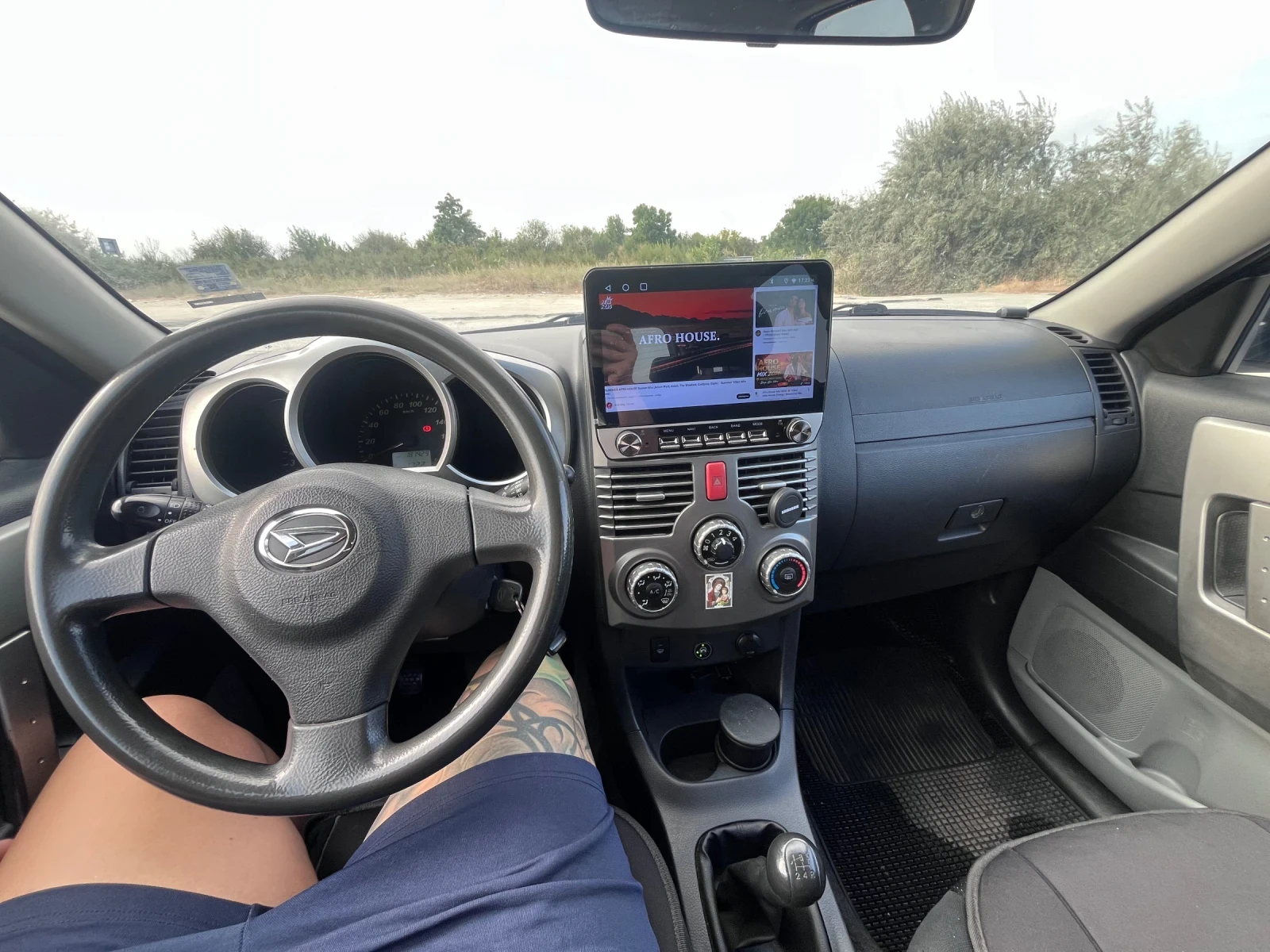 Daihatsu Terios 1.5 , снимка 12 - Автомобили и джипове - 55790932