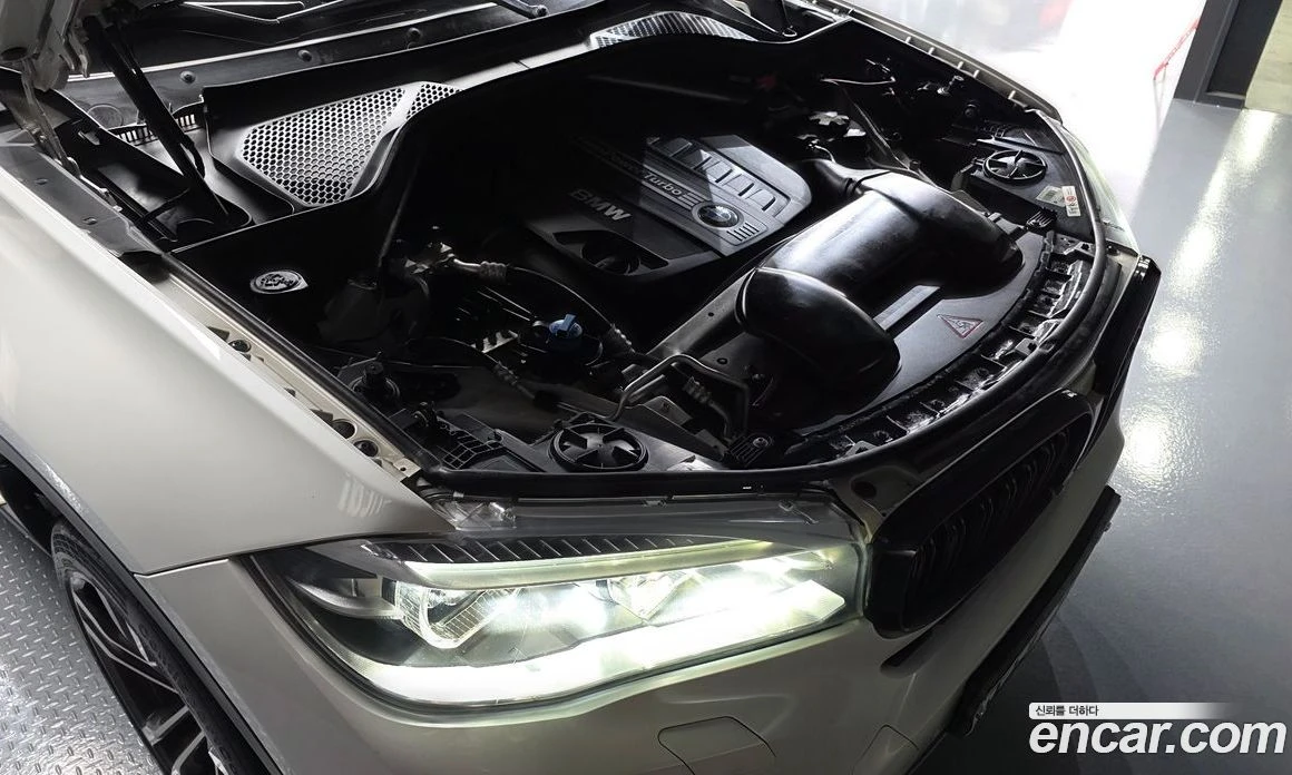 BMW X6 xDrive 30d, снимка 6 - Автомобили и джипове - 56157080