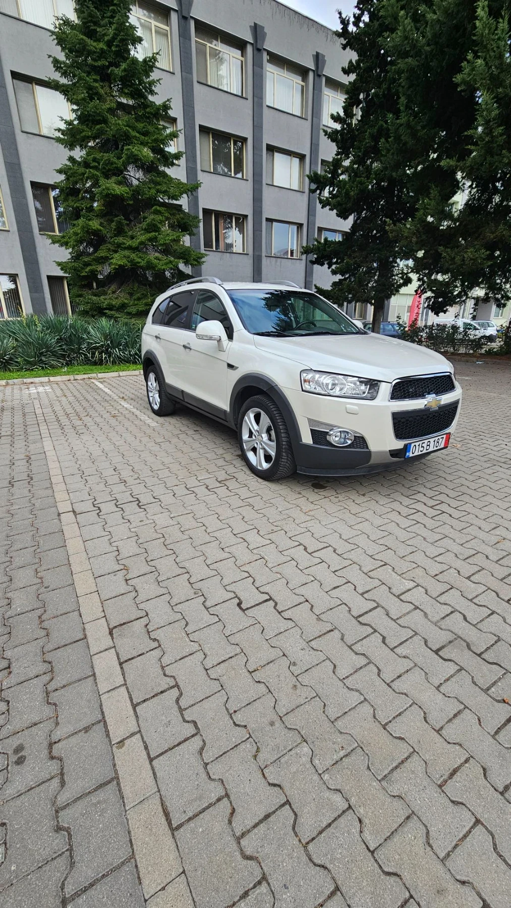 Chevrolet Captiva 2.2D 184p.s.4X4 AT NAVI, снимка 2 - Автомобили и джипове - 56172499