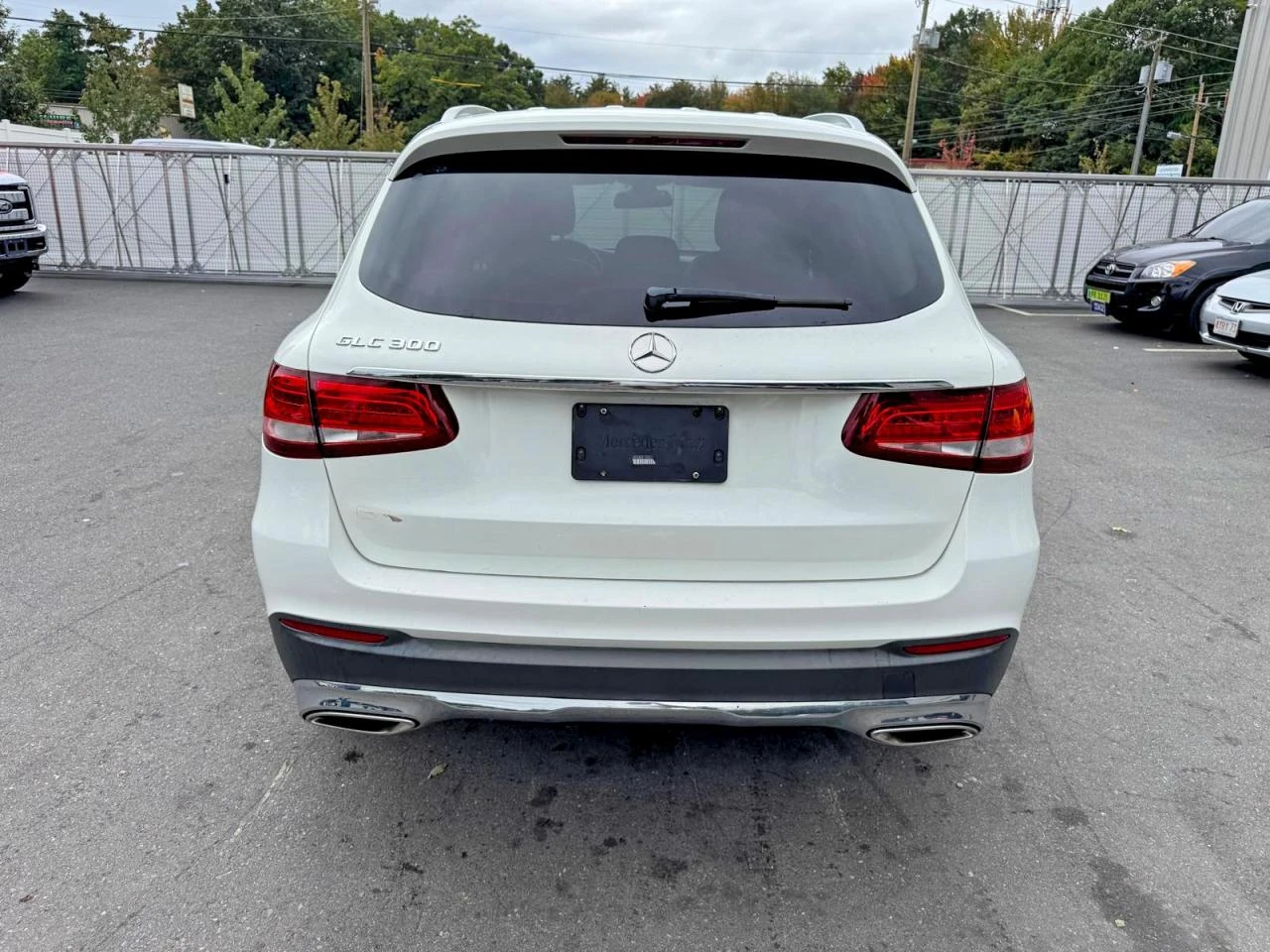Mercedes-Benz GLC 300, снимка 6 - Автомобили и джипове - 56342182
