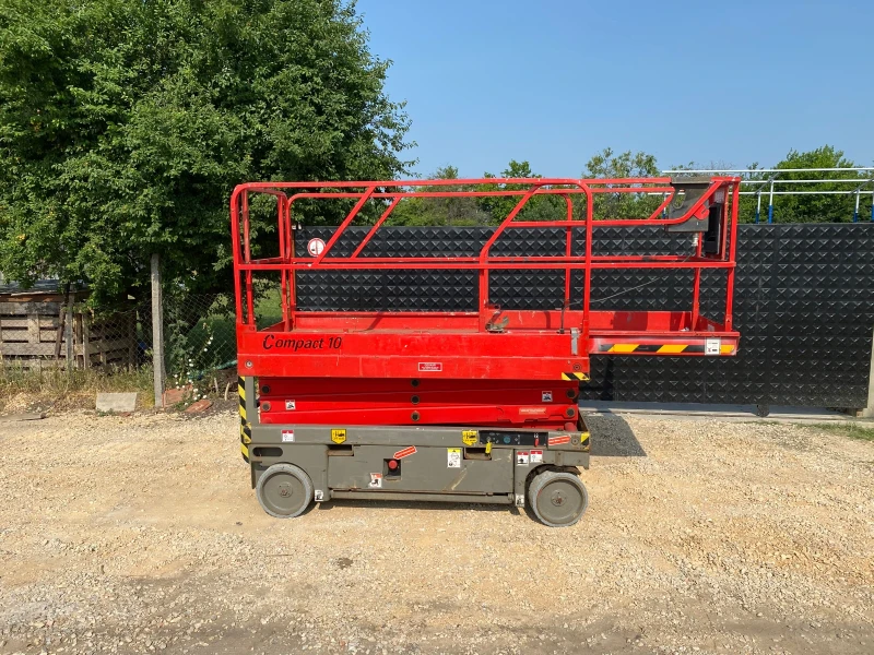 Автовишка Друга марка Haulotte Compact 10, снимка 7 - Индустриална техника - 51791072