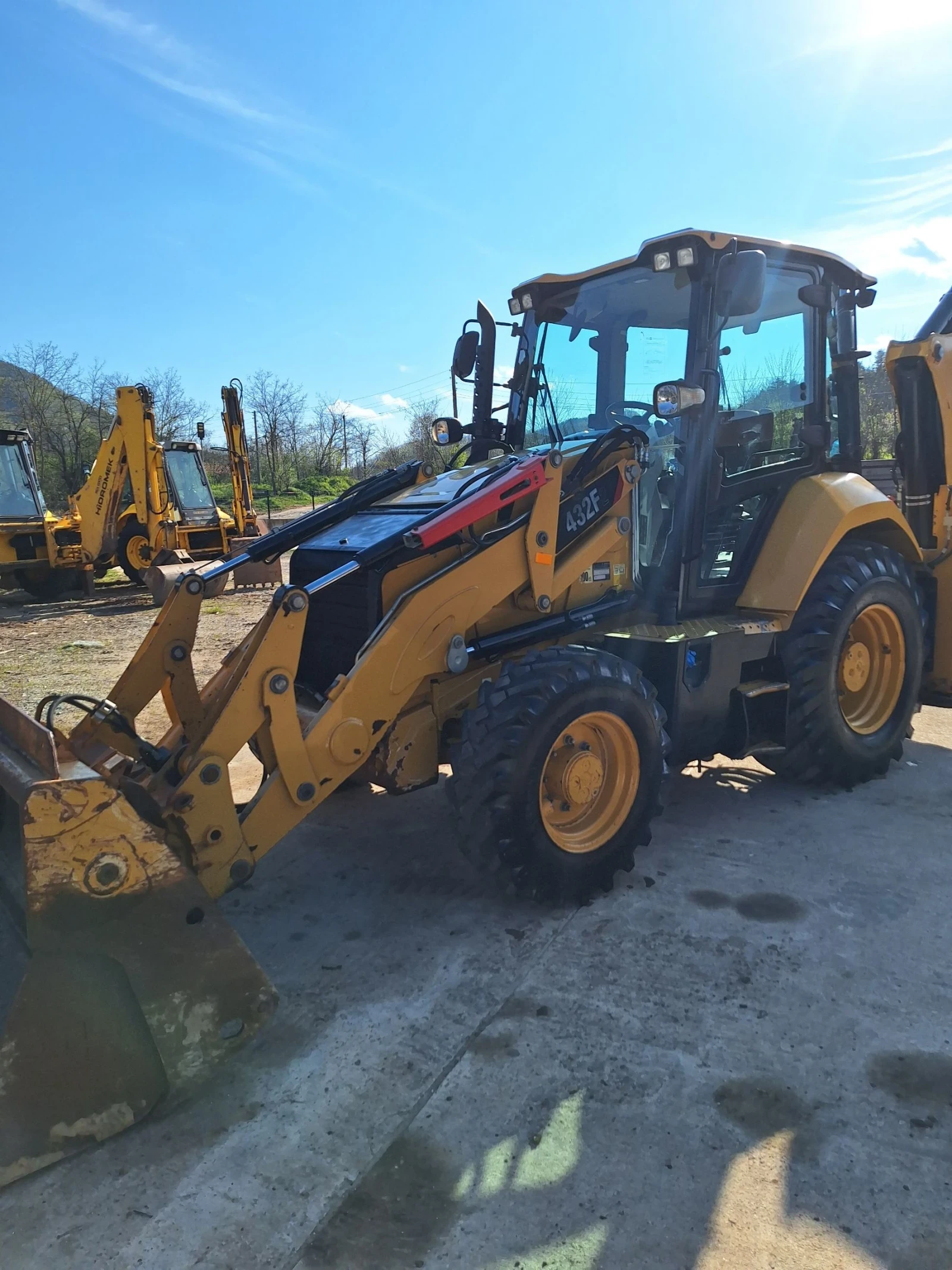 Багер Cat 432 CAT, снимка 9 - Индустриална техника - 54304867