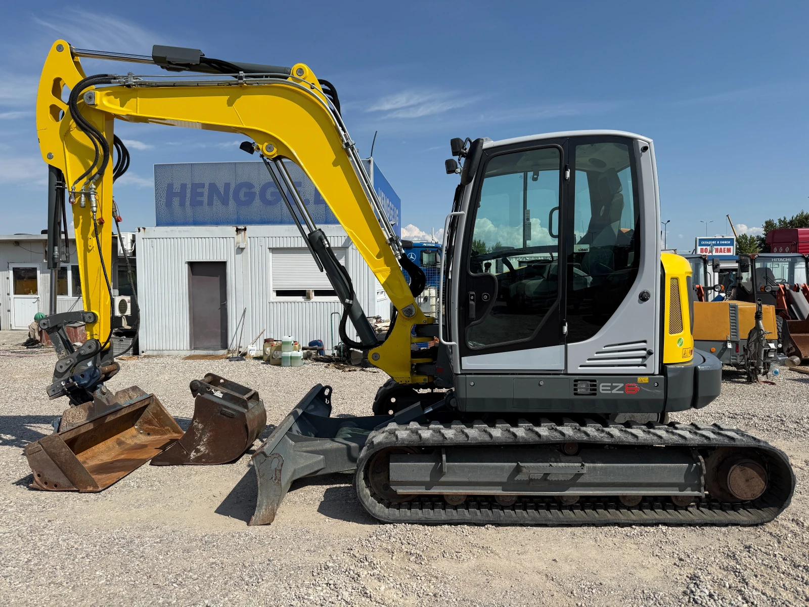 Багер Neuson WACKER NEUSON EZ80