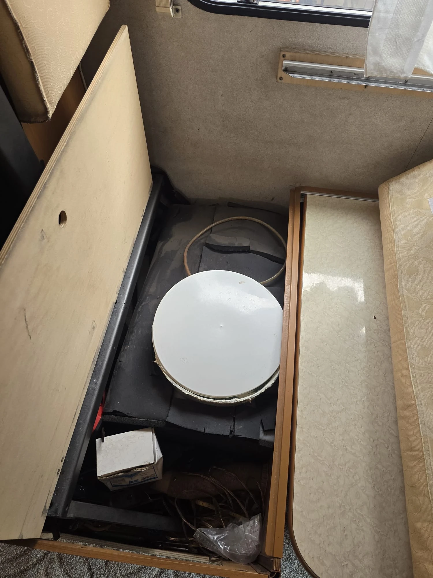 Кемпер Fiat Elnagh, снимка 8 - Каравани и кемпери - 53938860