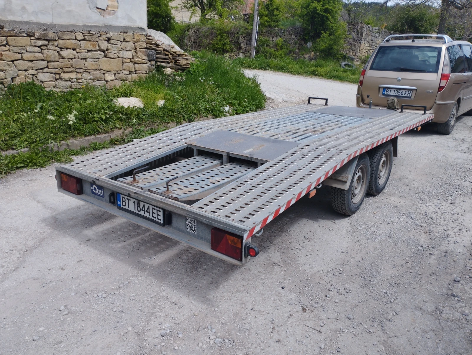 �� ��������� Blus | Mobile.bg � ����������� 3