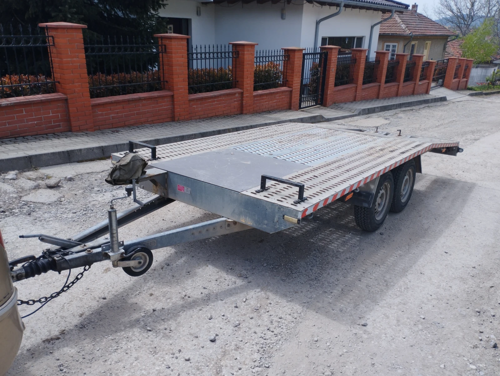 �� ��������� Blus | Mobile.bg � ����������� 6