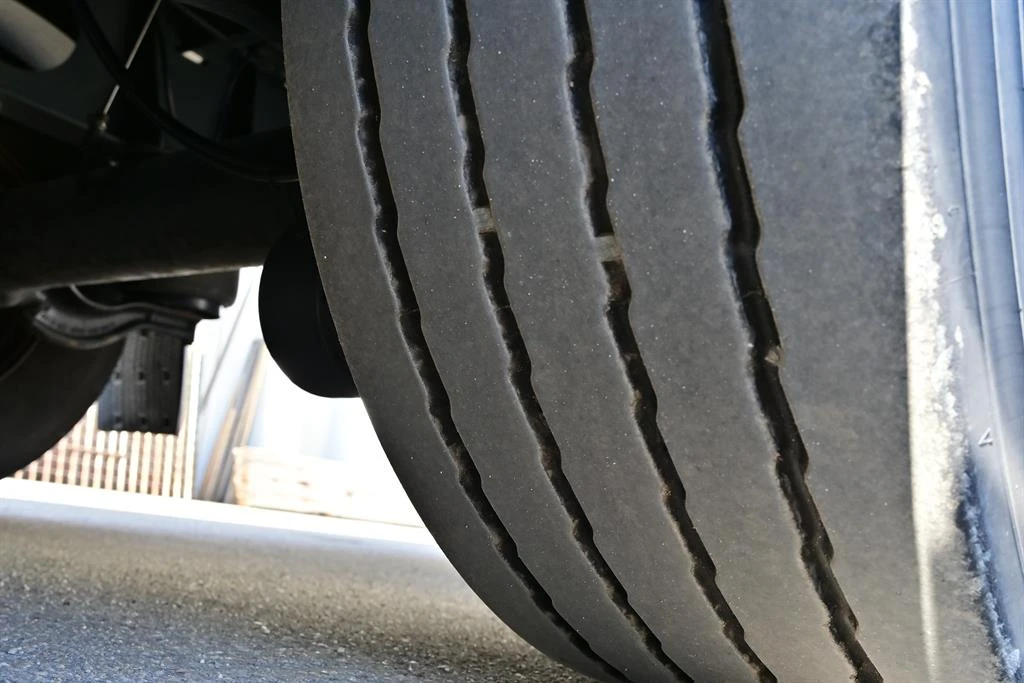 Полуремарке Други 3/E Падащ борд, снимка 15 - Ремаркета - 53813516